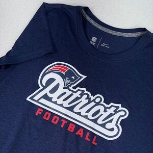 Nike NFL New England Patriots T Shirt Womens Large Navy Blue Football Dri Fit